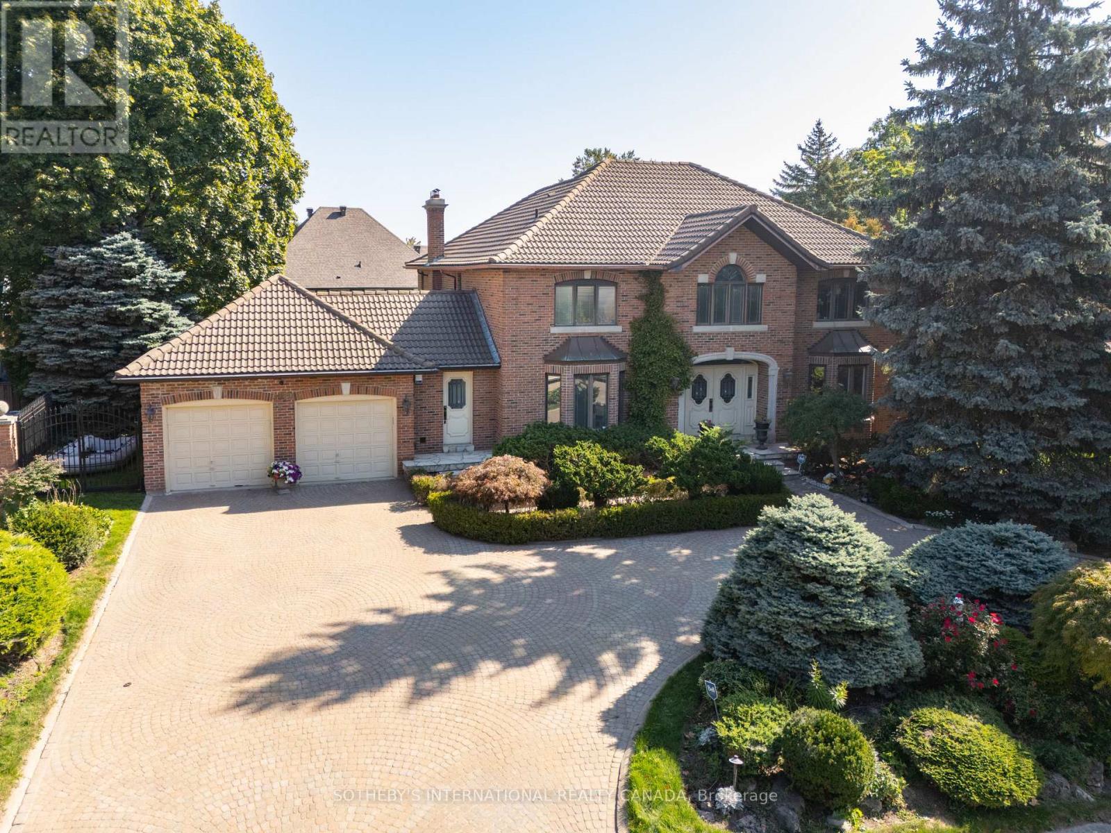 1070 Geran Cres, Mississauga, ON L5H 4A6