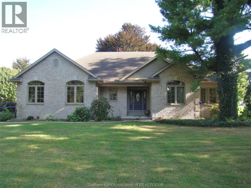 13120 Magnavilla Line, Chatham-Kent, ON N0P 2K0