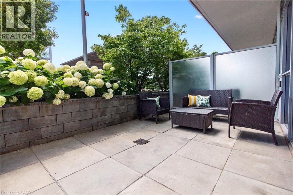 65 Speers Road Unit 607, Oakville, ON L6K 0J1