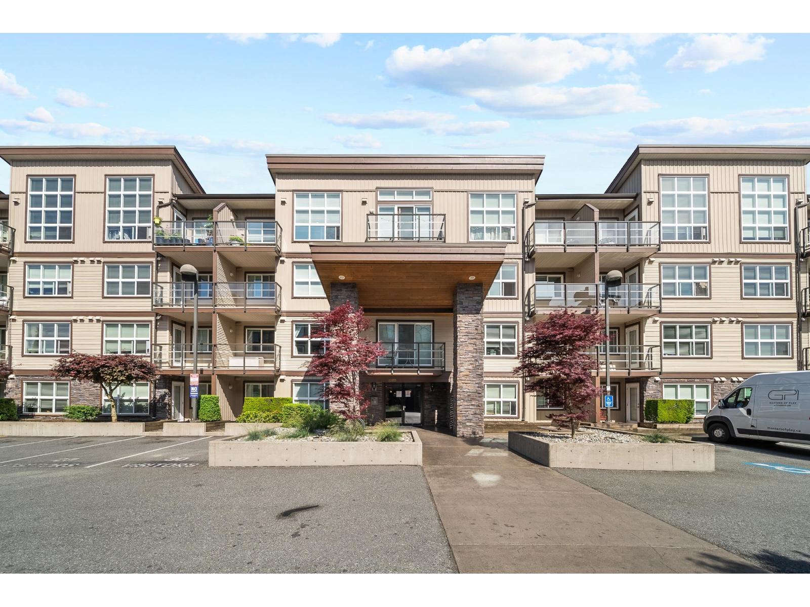 30525 Cardinal Avenue Unit 201, Abbotsford, BC V2T 0A8