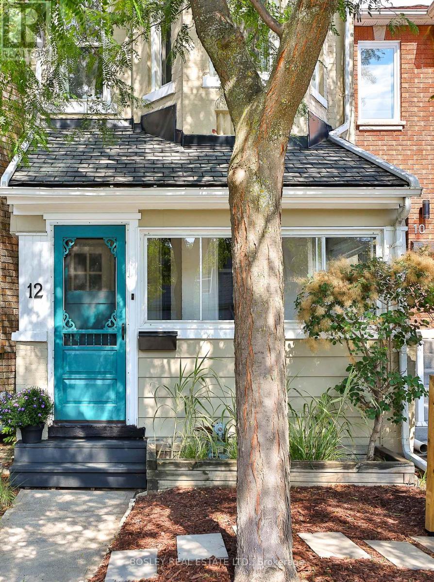 12 Gordon St, Toronto, ON M6K 1P6