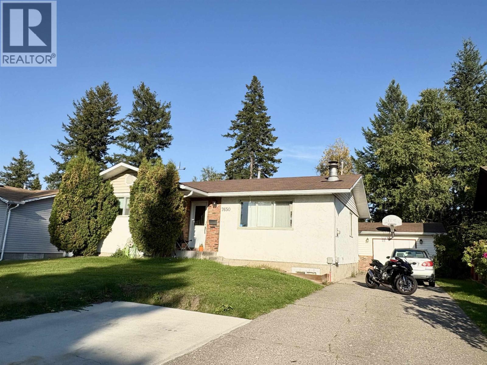 7650 Loyola Dr, Prince George, BC V2N 2X1