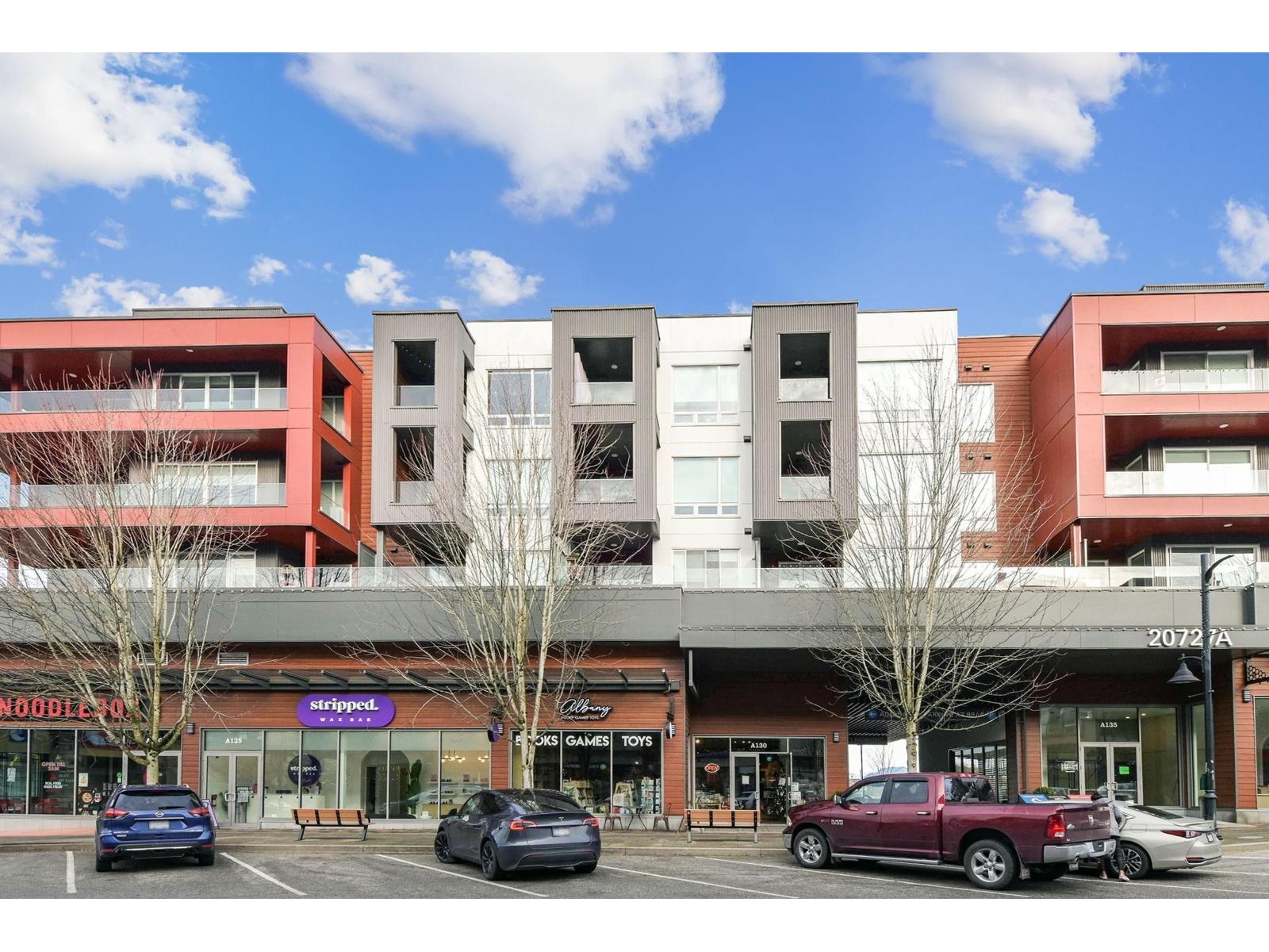 20727 Willoughby Town Centre Dr A414, Langley, BC V2Y 3N1