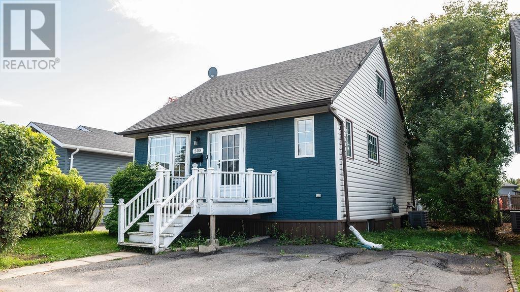 508 Christina St E, Thunder Bay, ON P7E 4P2