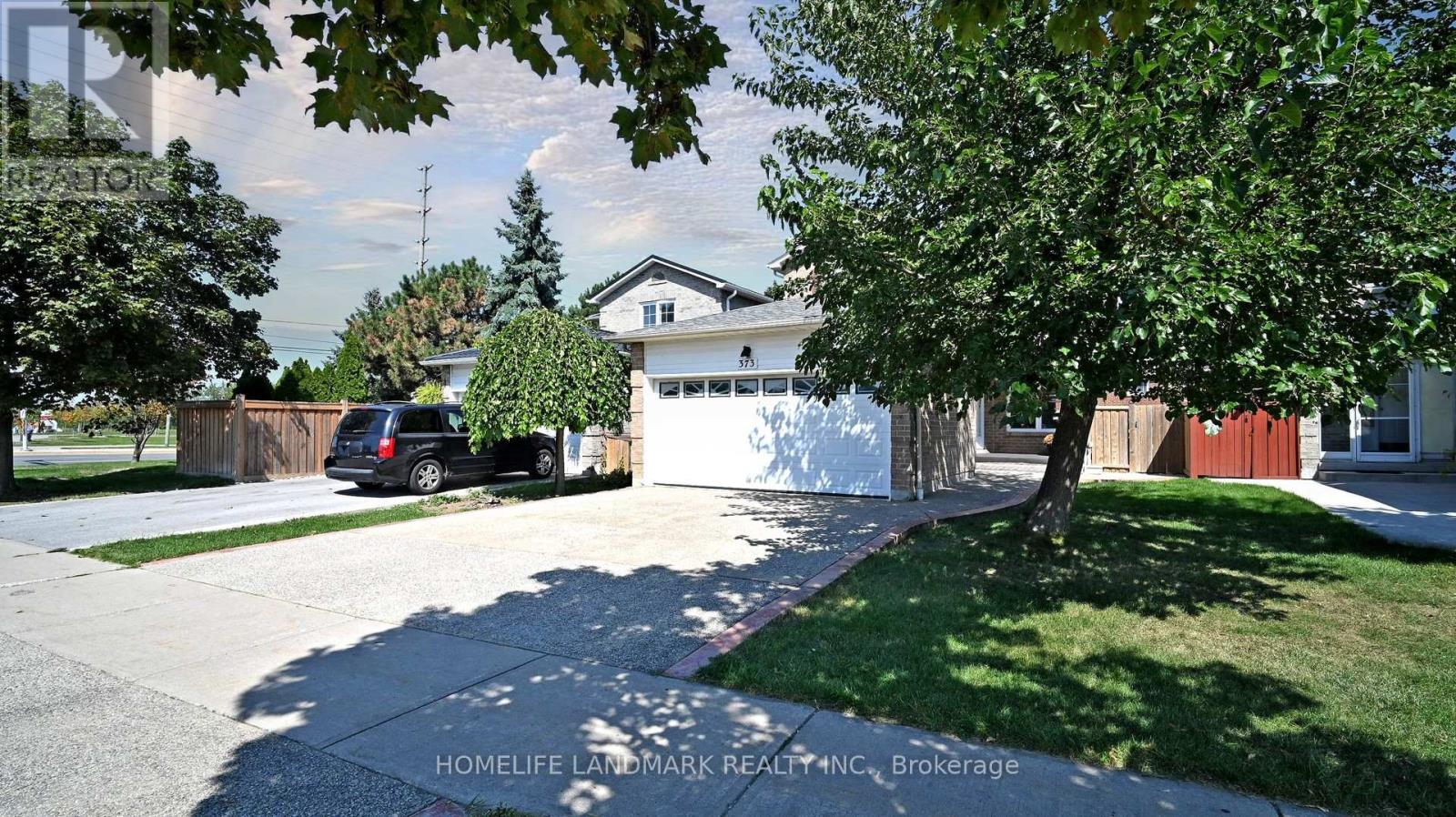 373 Kingsbridge Garden Cir, Mississauga Hurontario, ON L5R 1K9
