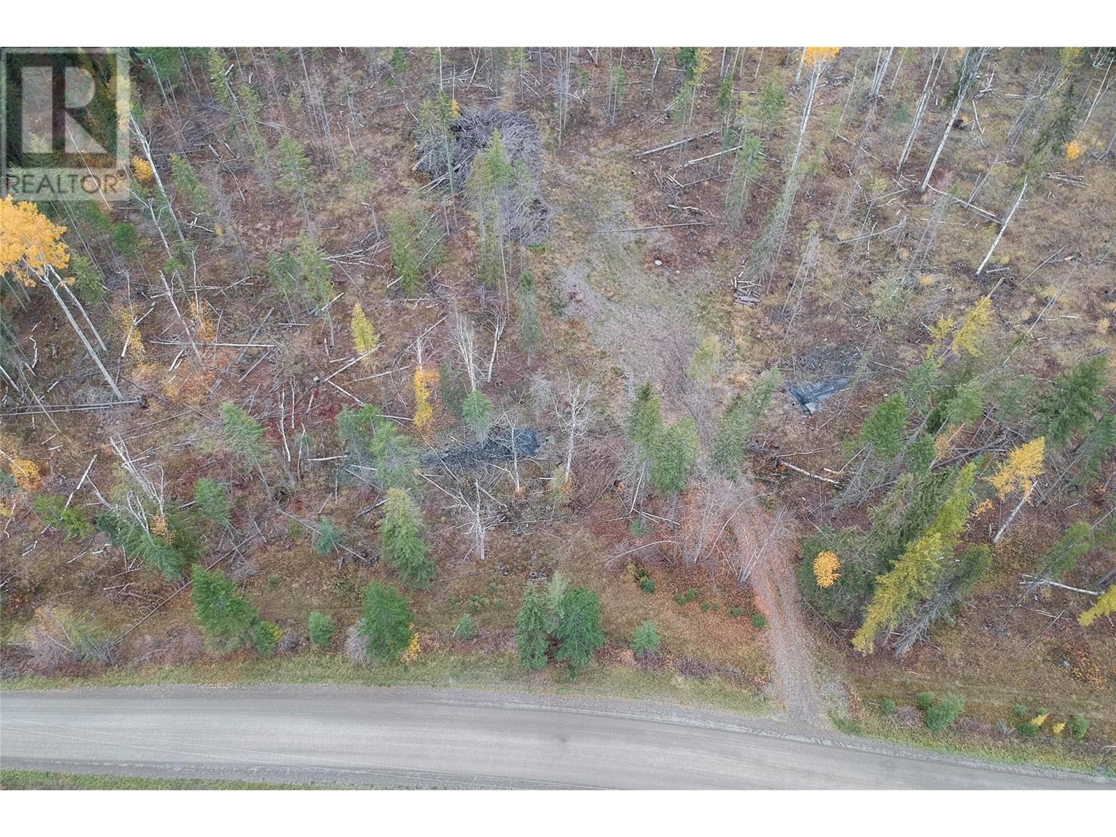 30 Campbell Rd, Cherryville, BC V0e 2G3
