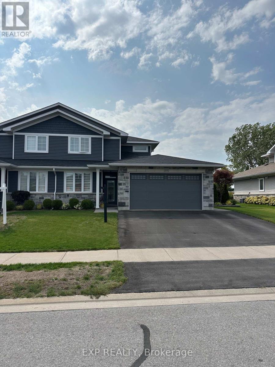 20 Stinson Ave N, Belleville, ON K8P 5N9