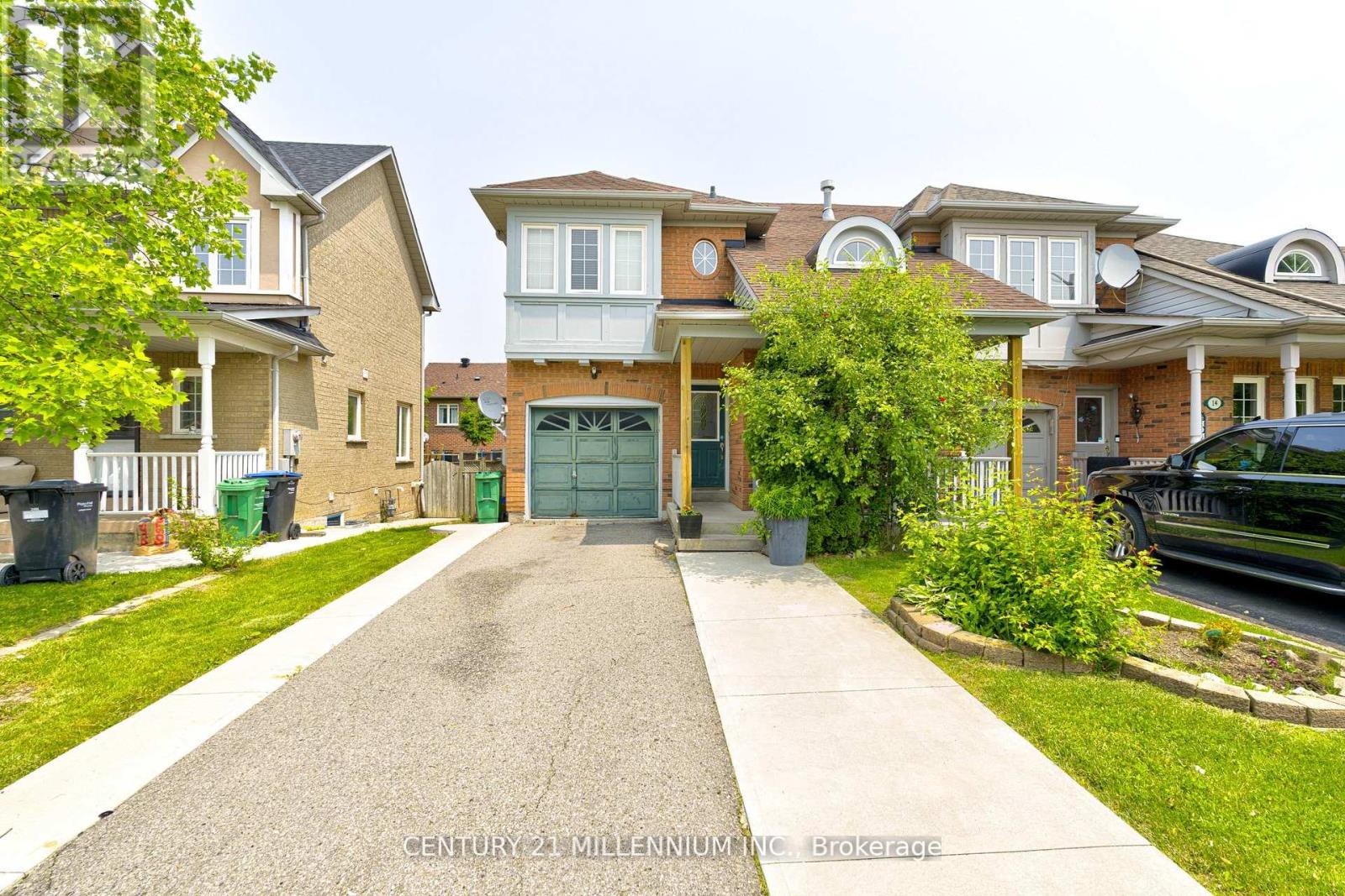 16 Zebra Trl, Brampton, ON L6R 2J2