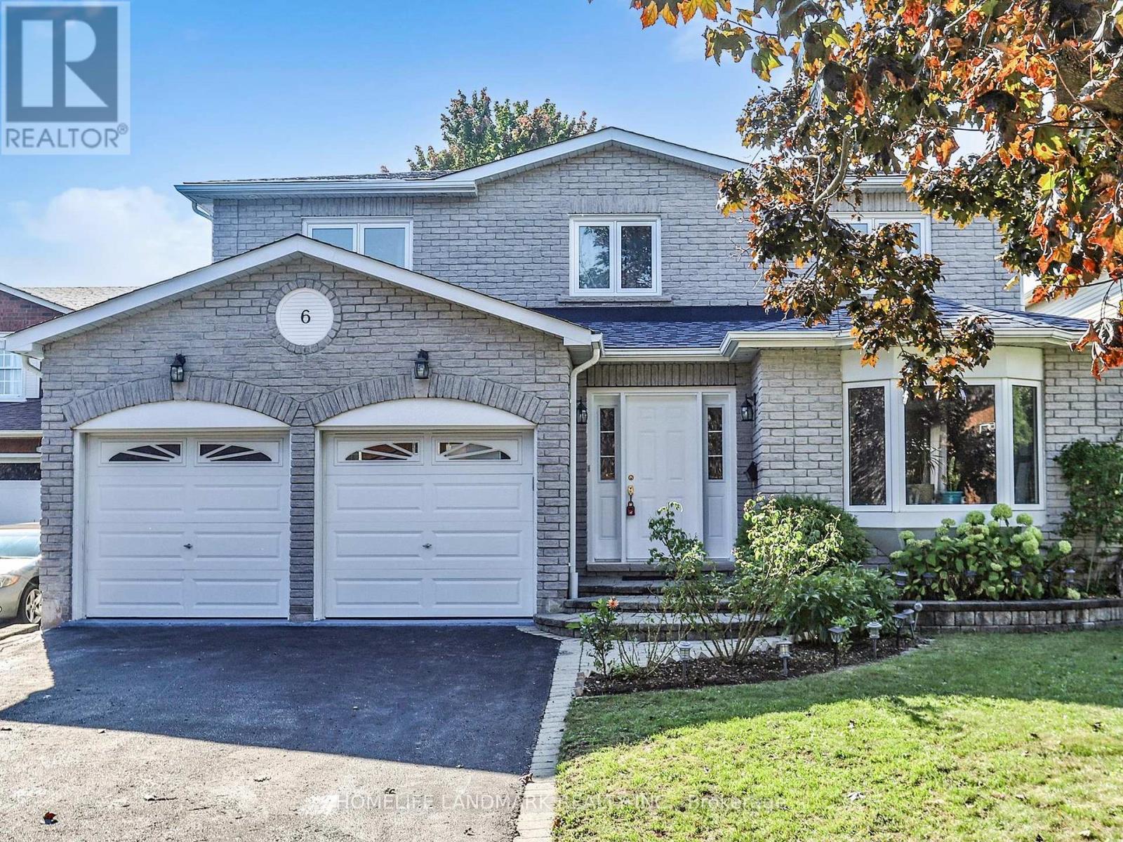 6 Broughton Ct, Whitby, ON L1N 6Y8