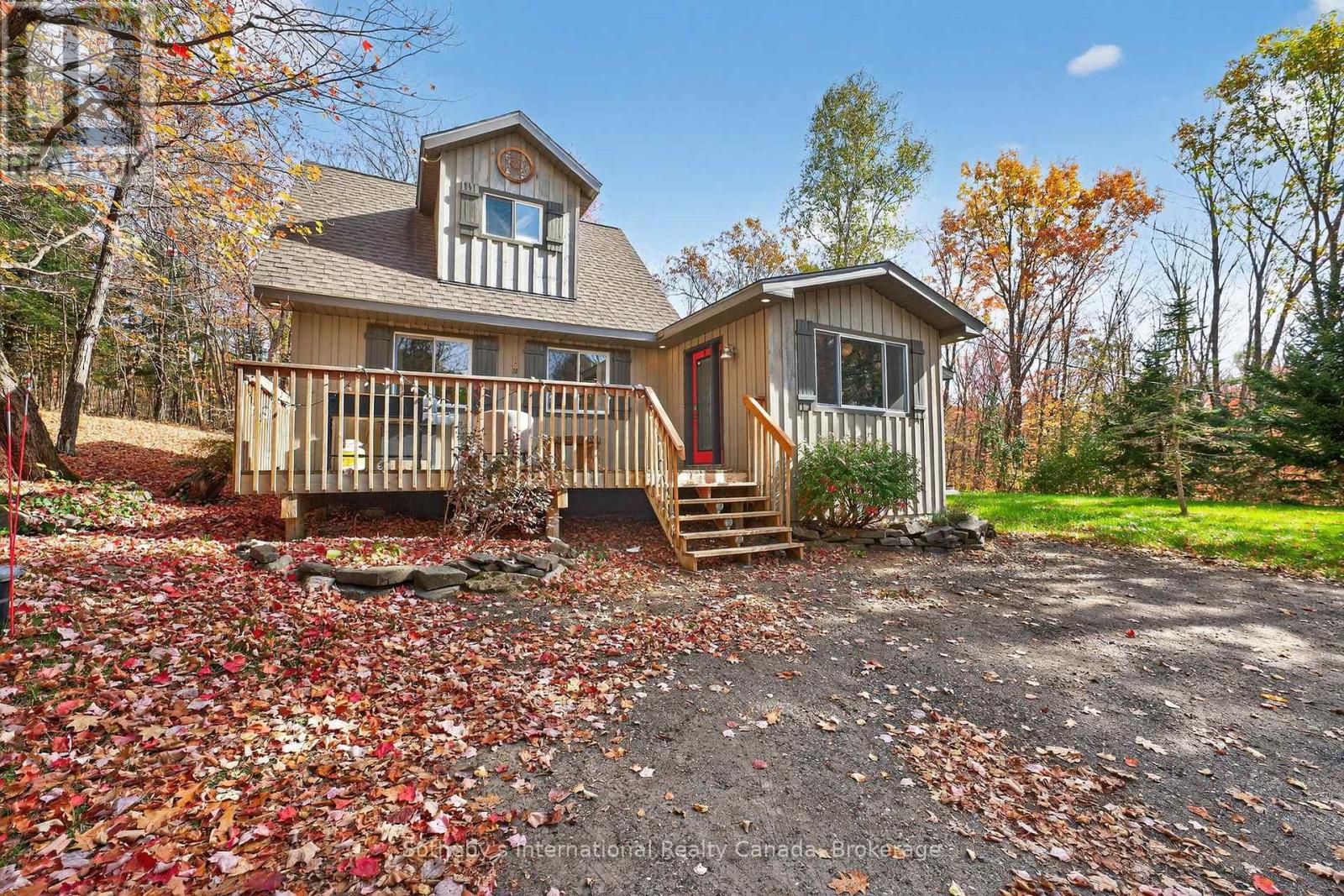 1132 Limberlost Rd, Lake of Bays, ON P1H 2J6