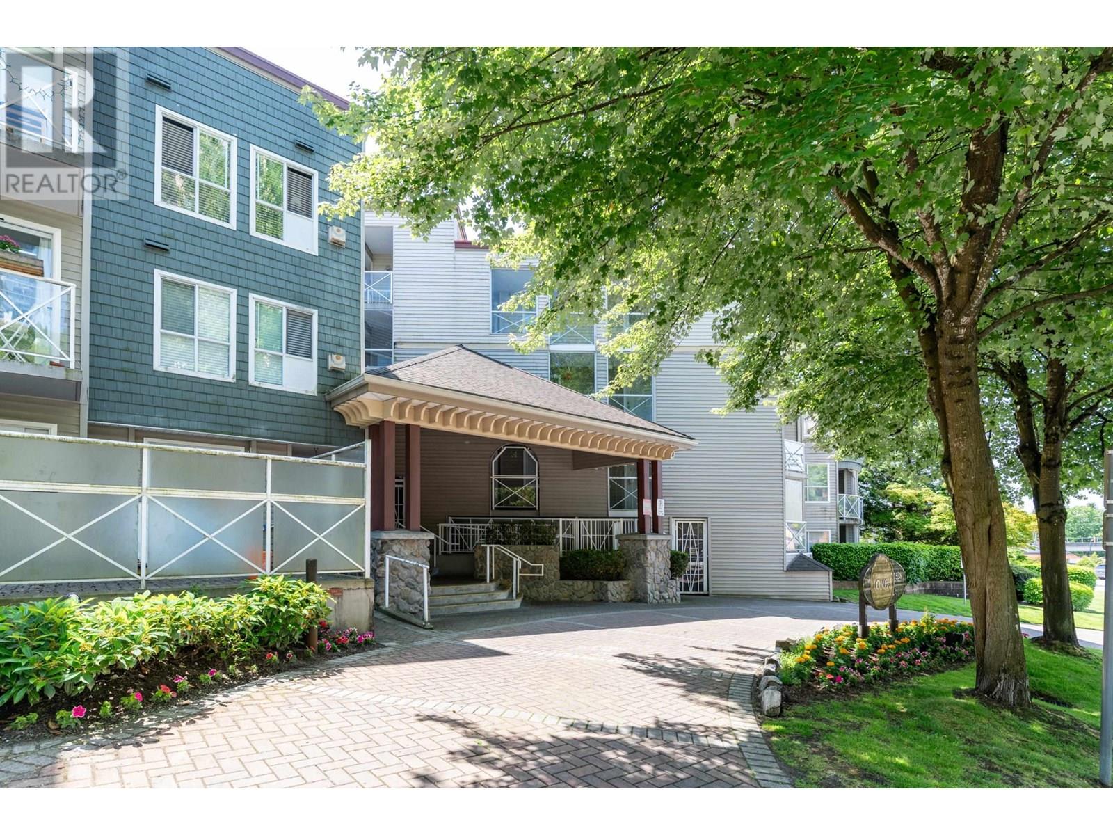 528 Rochester Avenue Unit 404, Coquitlam, BC V3K 2T9