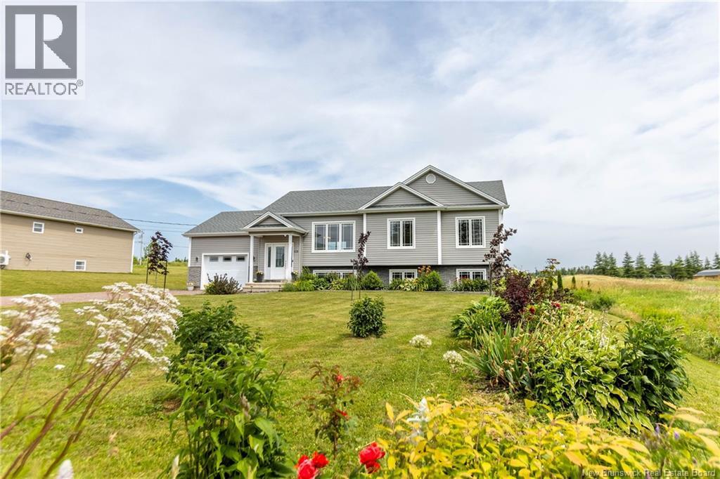 115 Fairfield Rd, Sackville, NB E4L 2X5