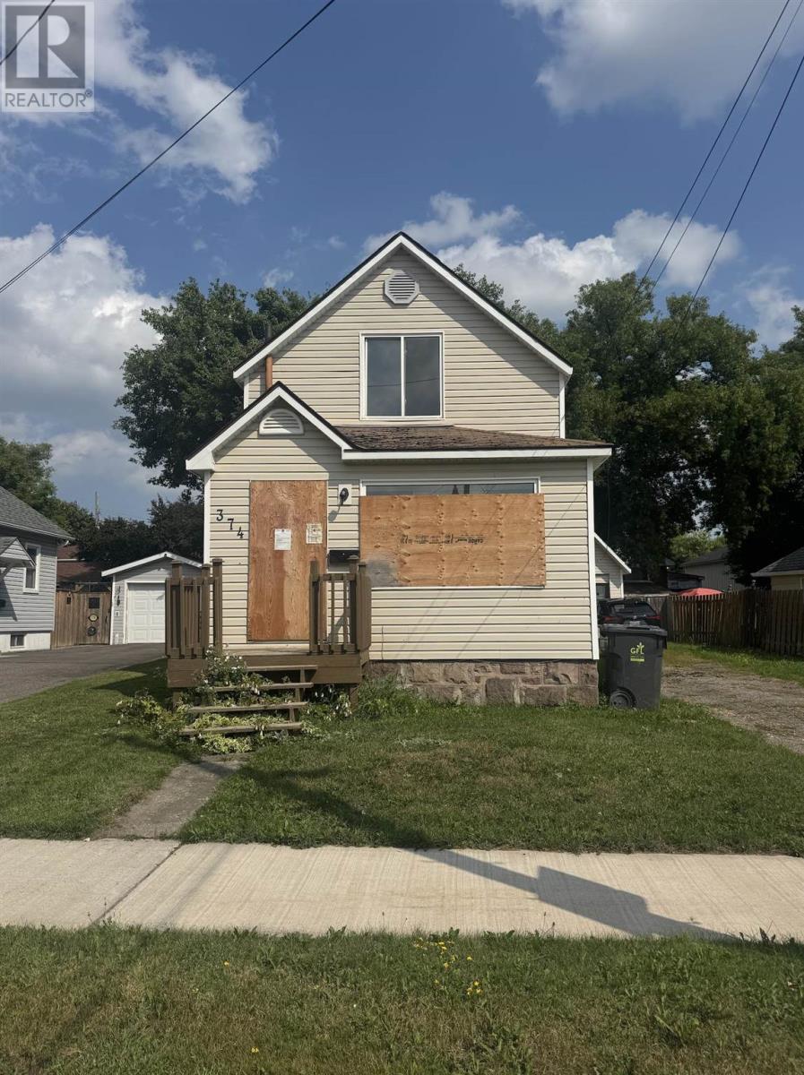 374 North St, Sault Ste. Marie, ON P6B 2B1