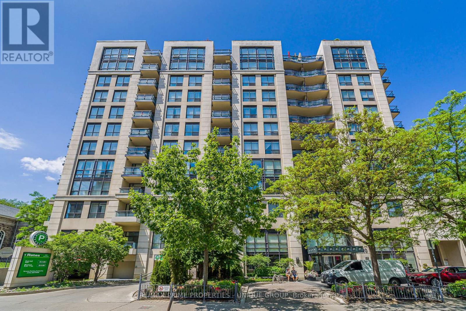 1404 10 Delisle Ave, Toronto, ON M4V 3C6