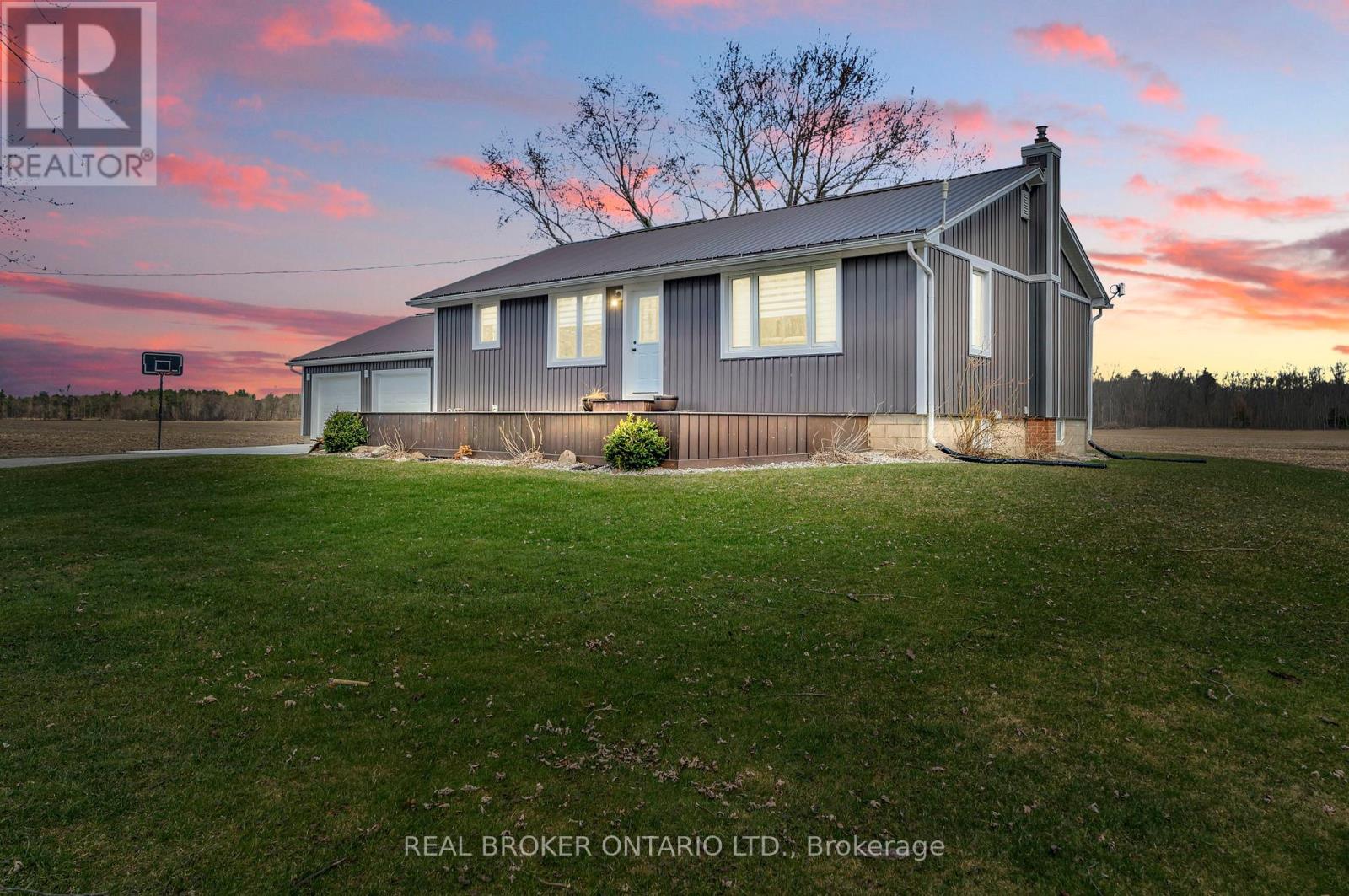 1684 Hazen Rd, Norfolk Langton, ON N0E 1G0