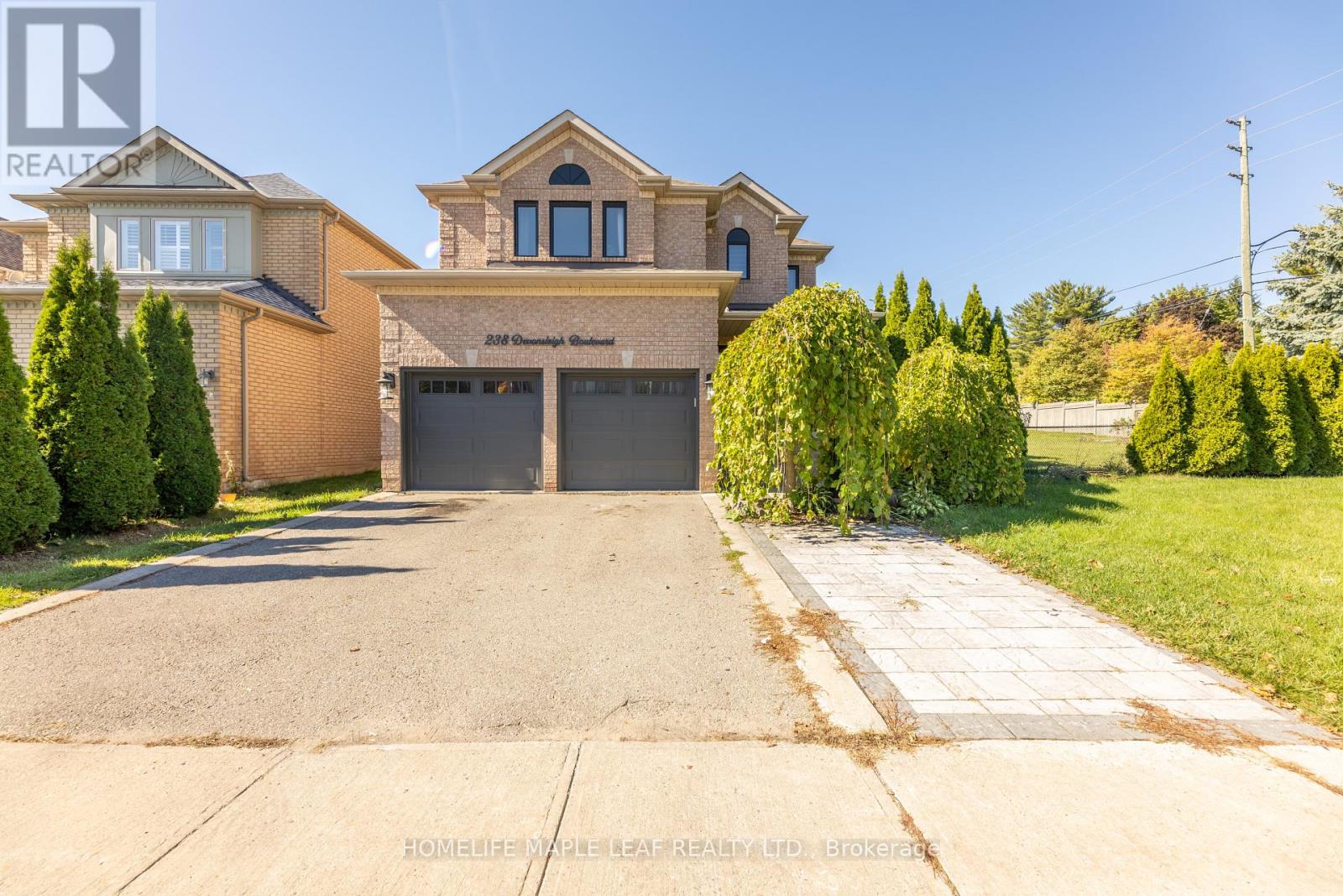 238 Devonsleigh Blvd, Richmond Hill, ON L4S 2P8