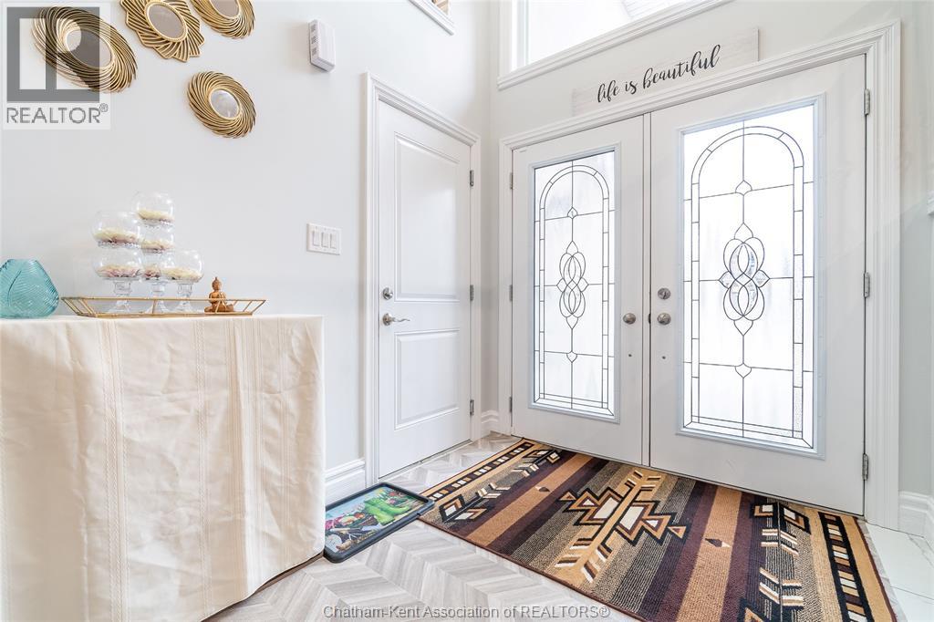 44 Peachtree Ln, Chatham, ON N7L 0B3