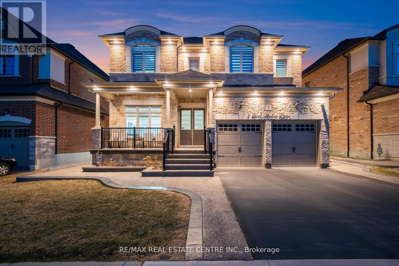 5 Carl Finlay Dr, Brampton Toronto Gore Rural Estate, ON L6P 4G4