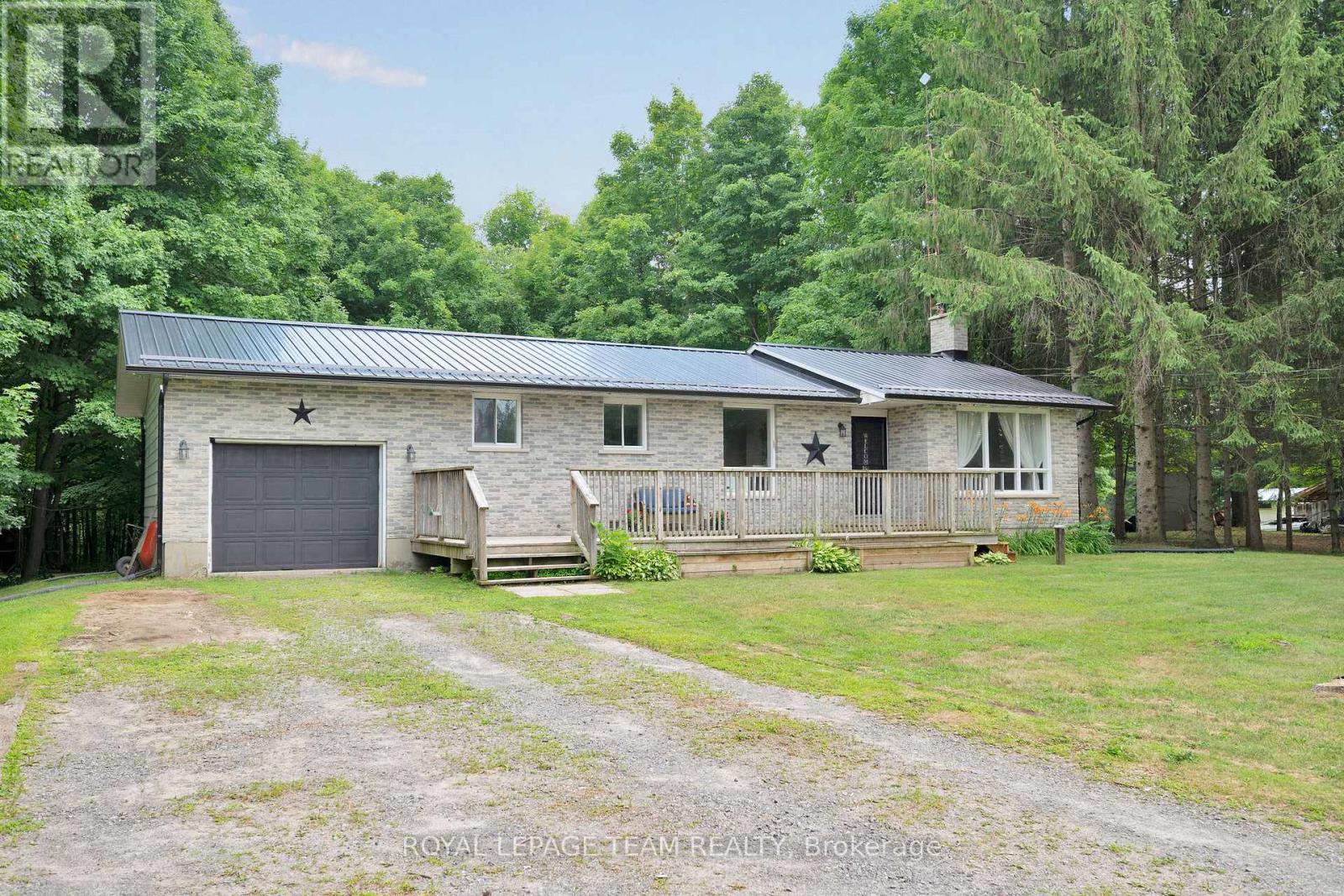 9061 County Rd 44 Rd, Edwardsburgh/Cardinal, ON K0E 1X0