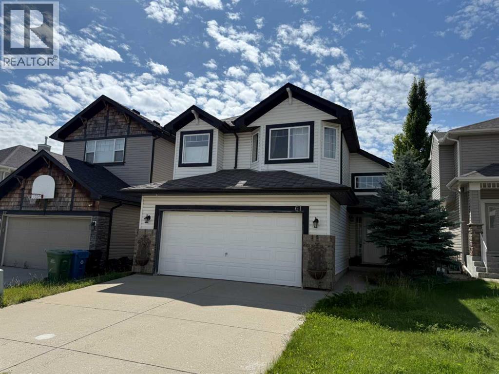 61 Everwoods Close SW, Calgary, AB T2Y 5A6