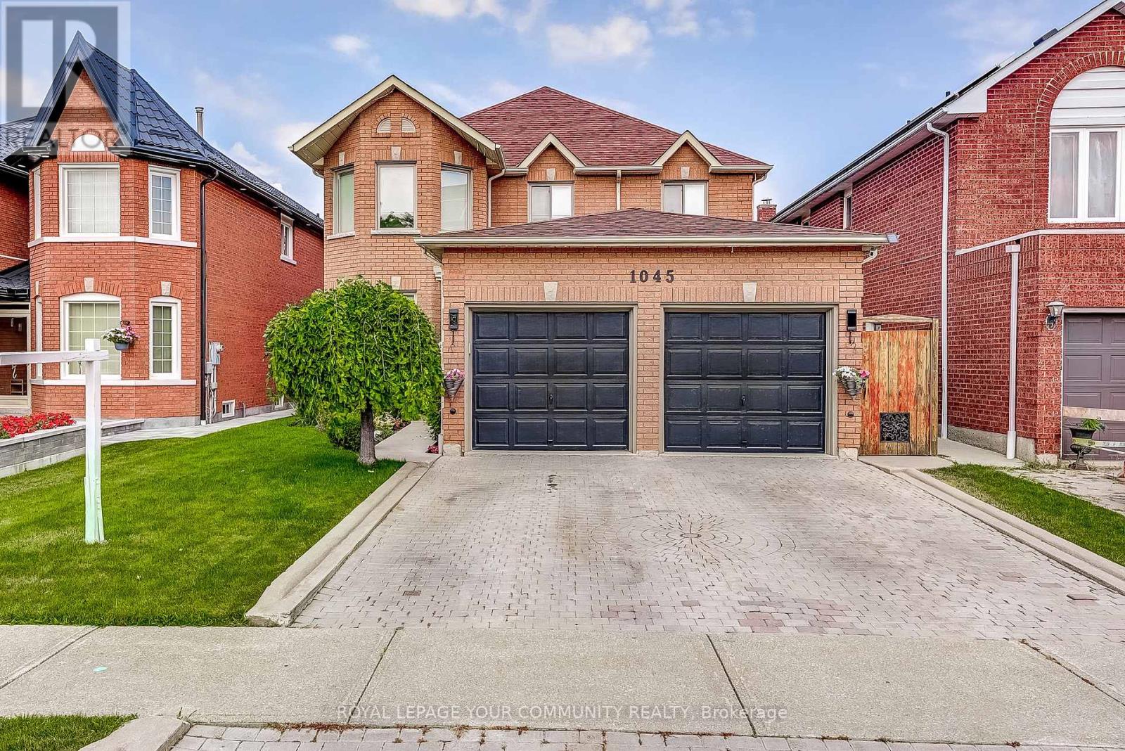 1045 Sherwood Mills Blvd, Mississauga, ON L5V 1R3