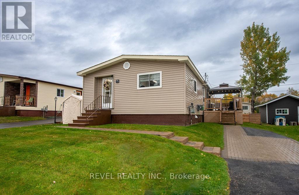 75 Homestead Dr, Timmins, ON P4N 0B7
