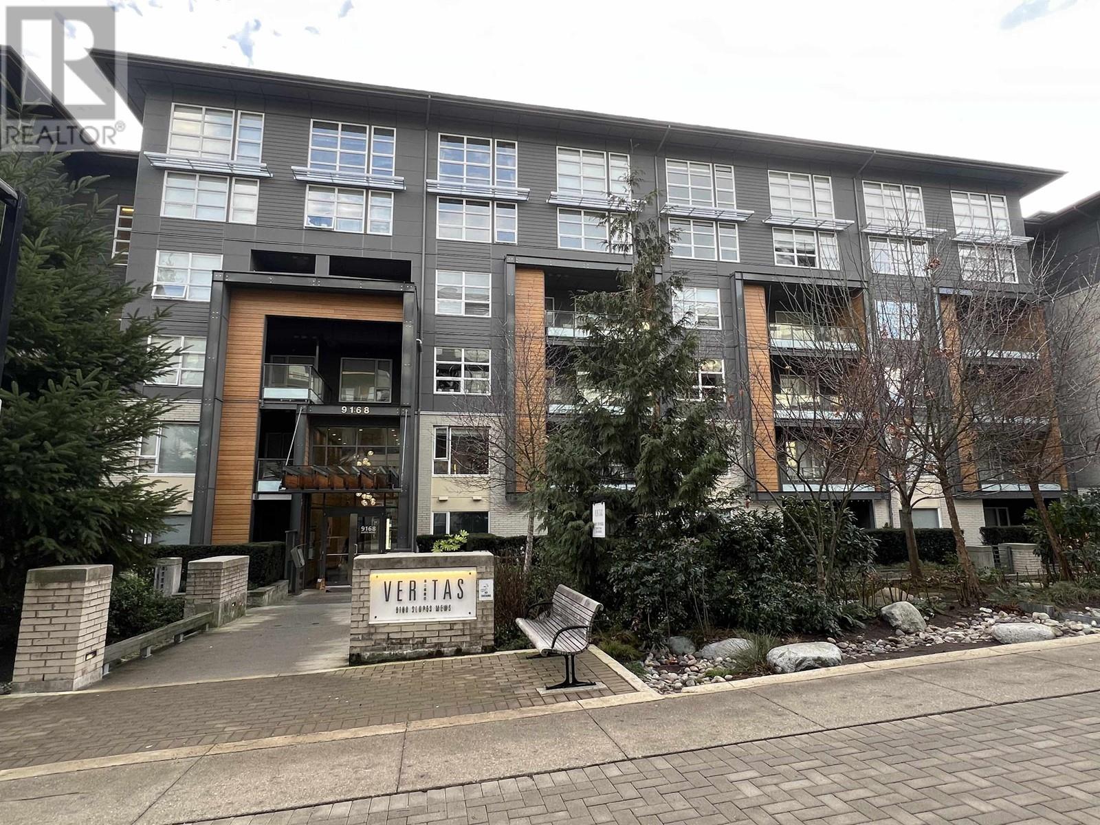 9877 University Crescent Unit 309, Burnaby, BC V5A 0E5