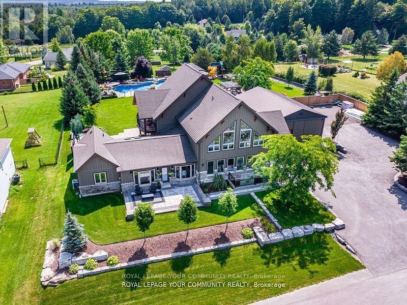 58 Marlow Cir, Springwater, ON L0L 1V0
