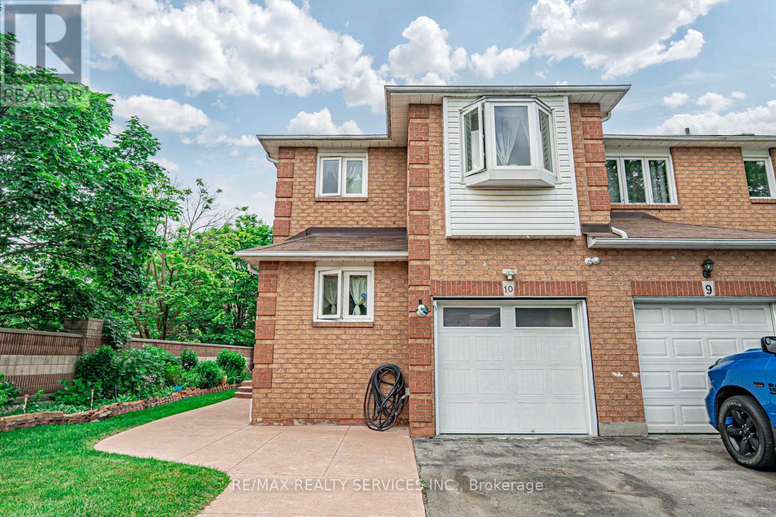 10 10 Shirley Pl, Brampton Heart Lake East, ON L6Z 1P2