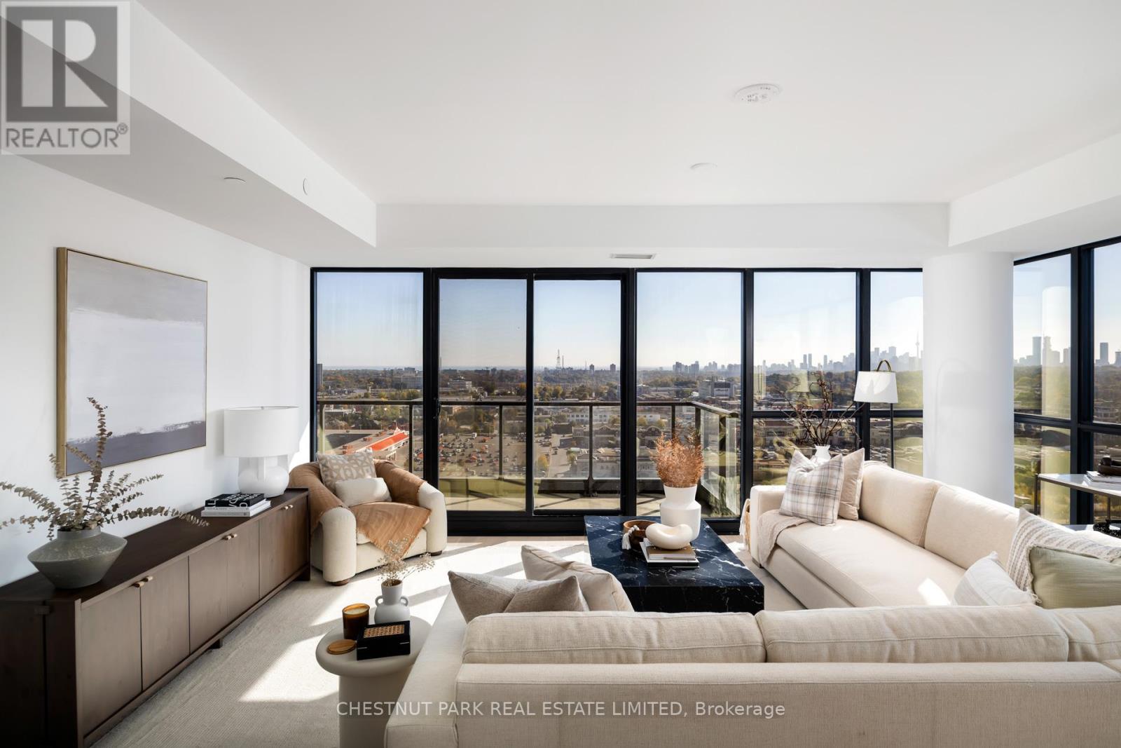1702 33 Frederick Todd Way, Toronto, ON M4G 0C9