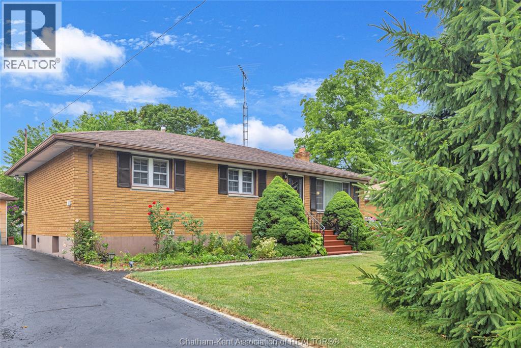 20 Romney Rd, Chatham, ON N7L 3S3