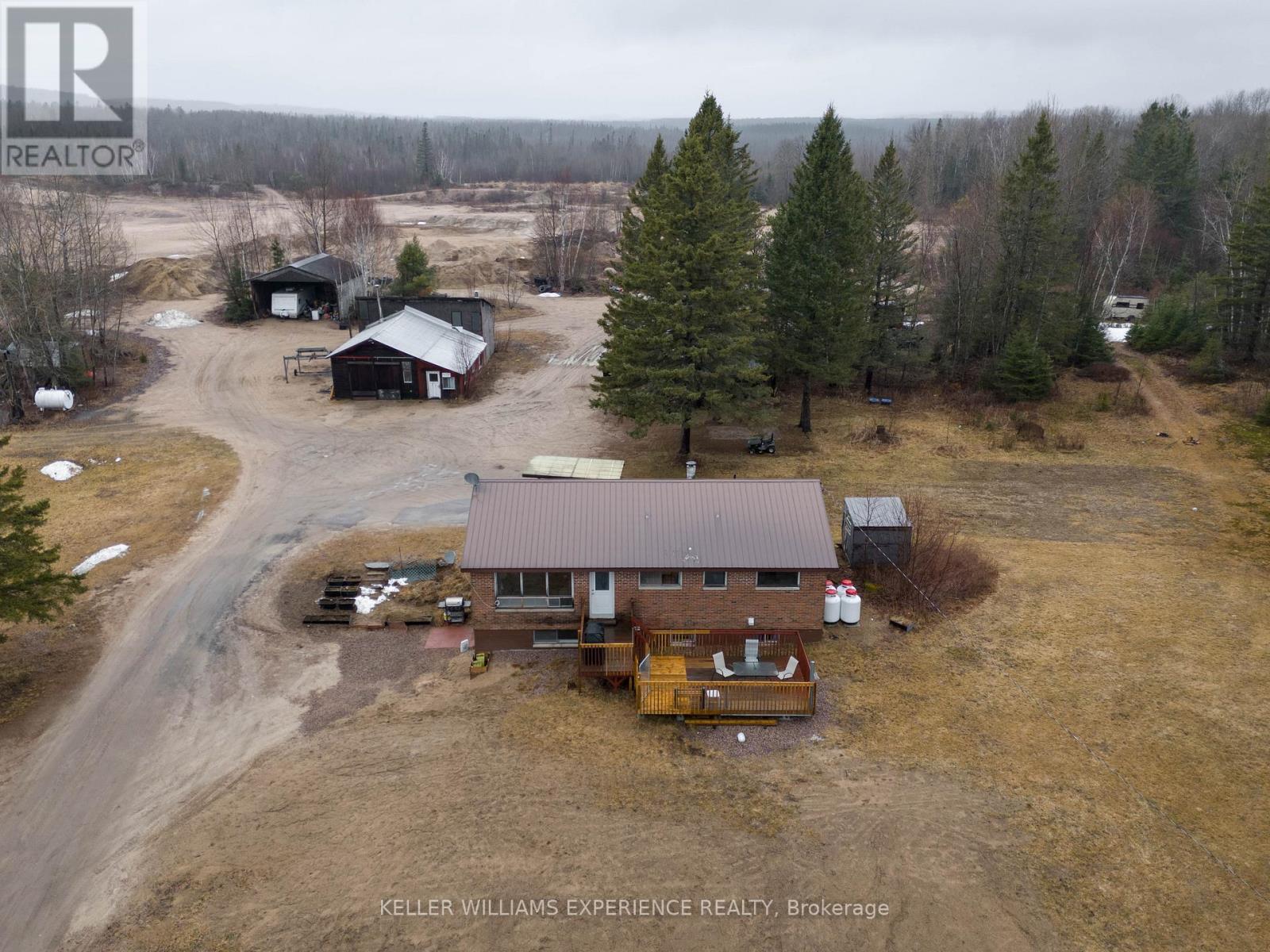 692 Forest Lake Rd, Joly, ON P0A 1Z0