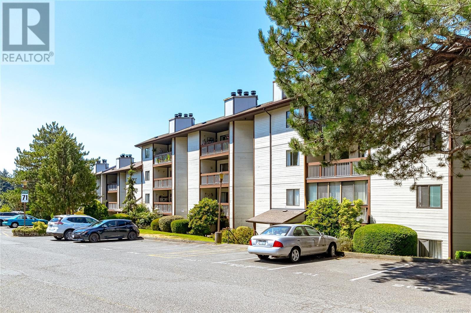 71 Gorge Rd W Unit 410 Rd, Saanich, BC V9A 1L9