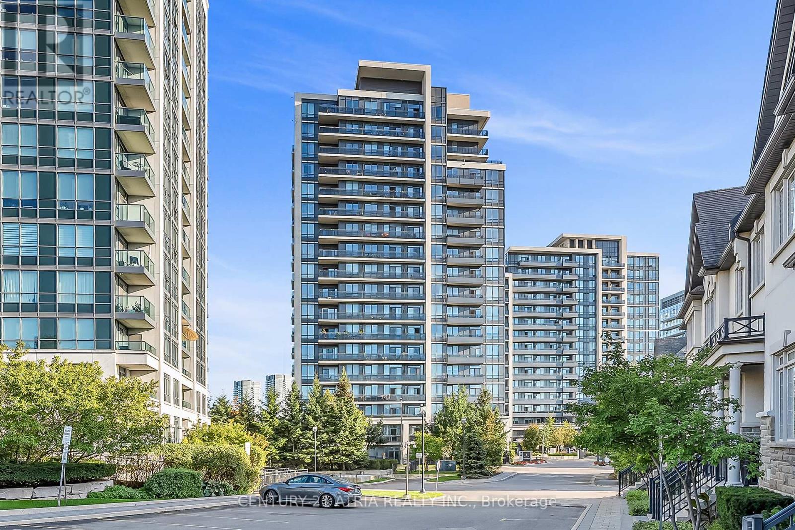1410 75 North Park Rd, Vaughan, ON L4J 0H8