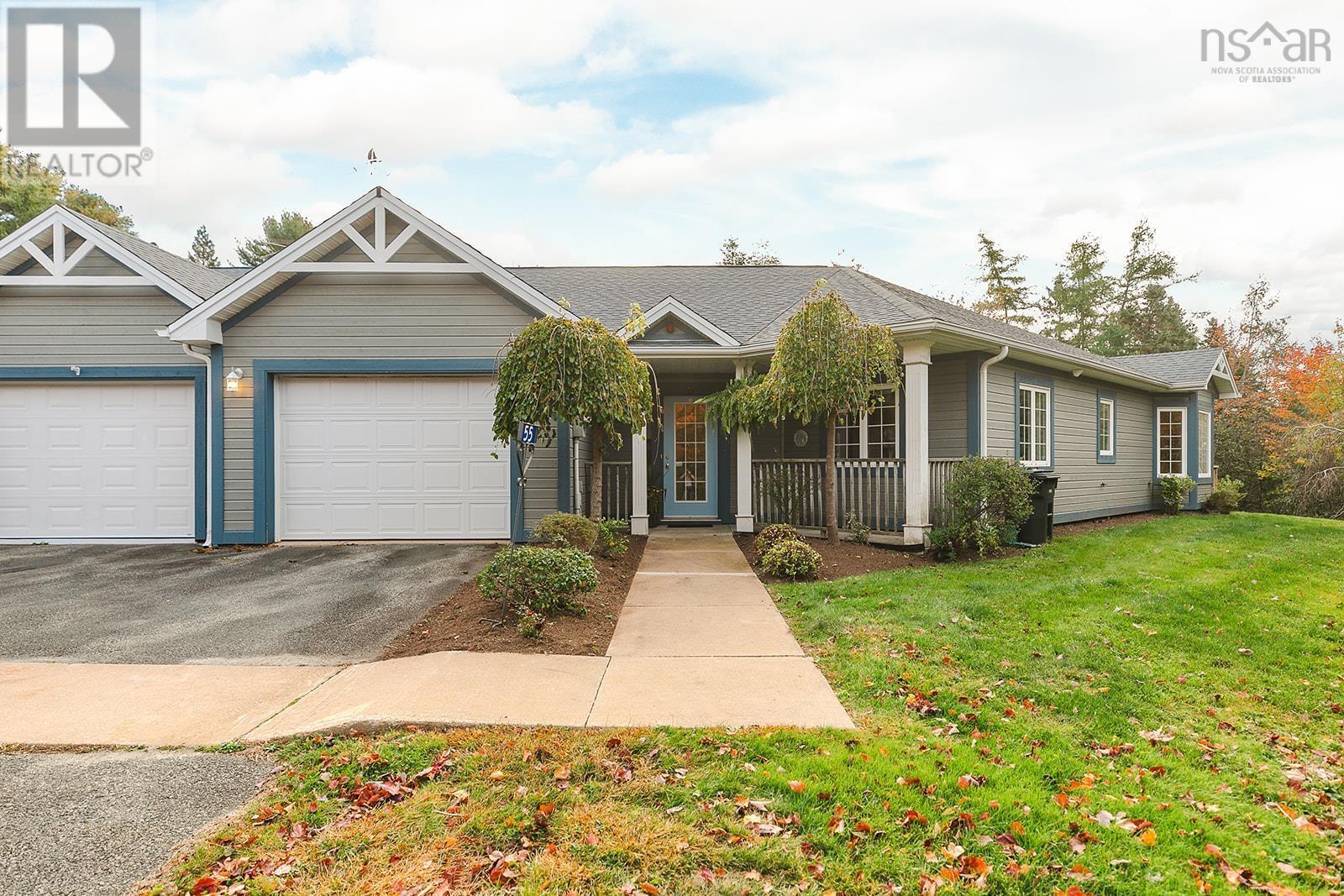 55 Millennium Dr, Chester, NS B0J 1J0