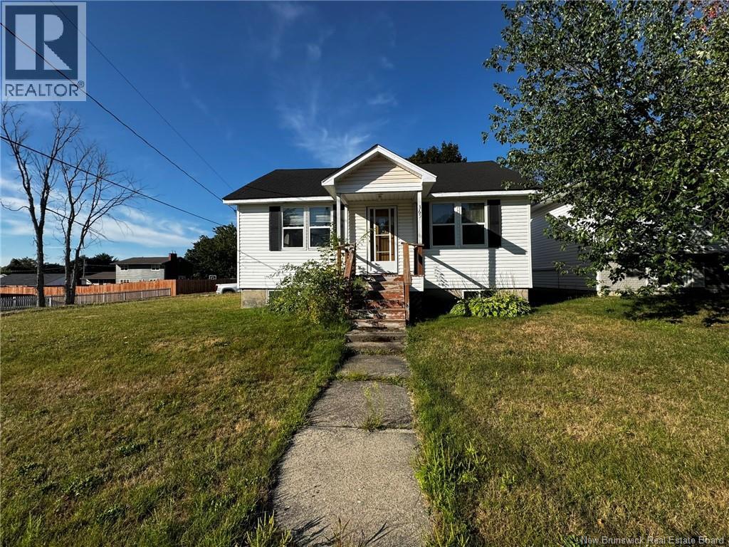 365 Jane St, Miramichi, NB E1V 2V1