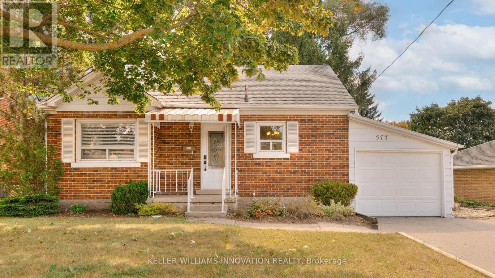 577 Stirling Ave S, Kitchener, ON N2M 3J5