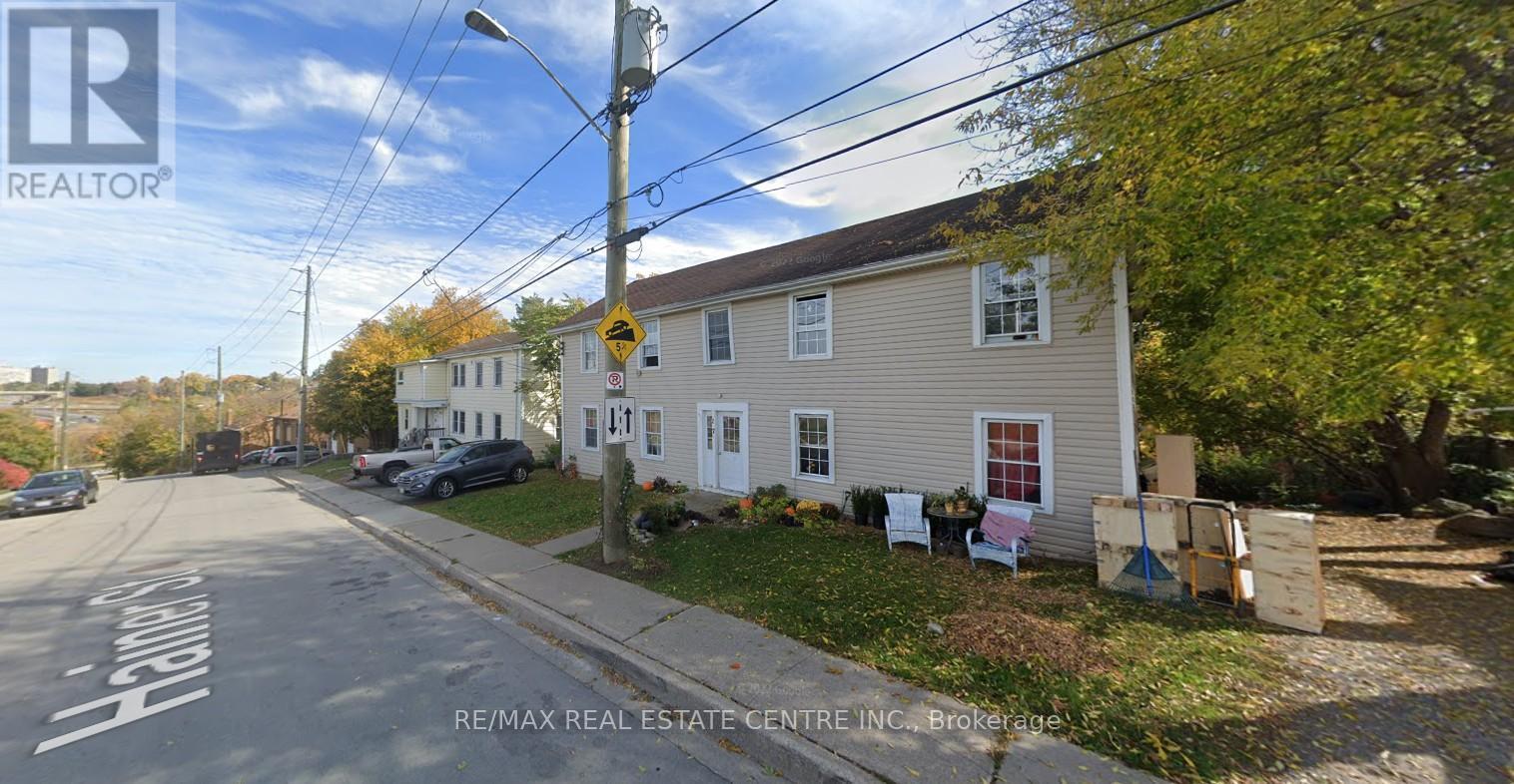 17 Hainer St, St. Catharines Western Hill, ON L2S 1M5