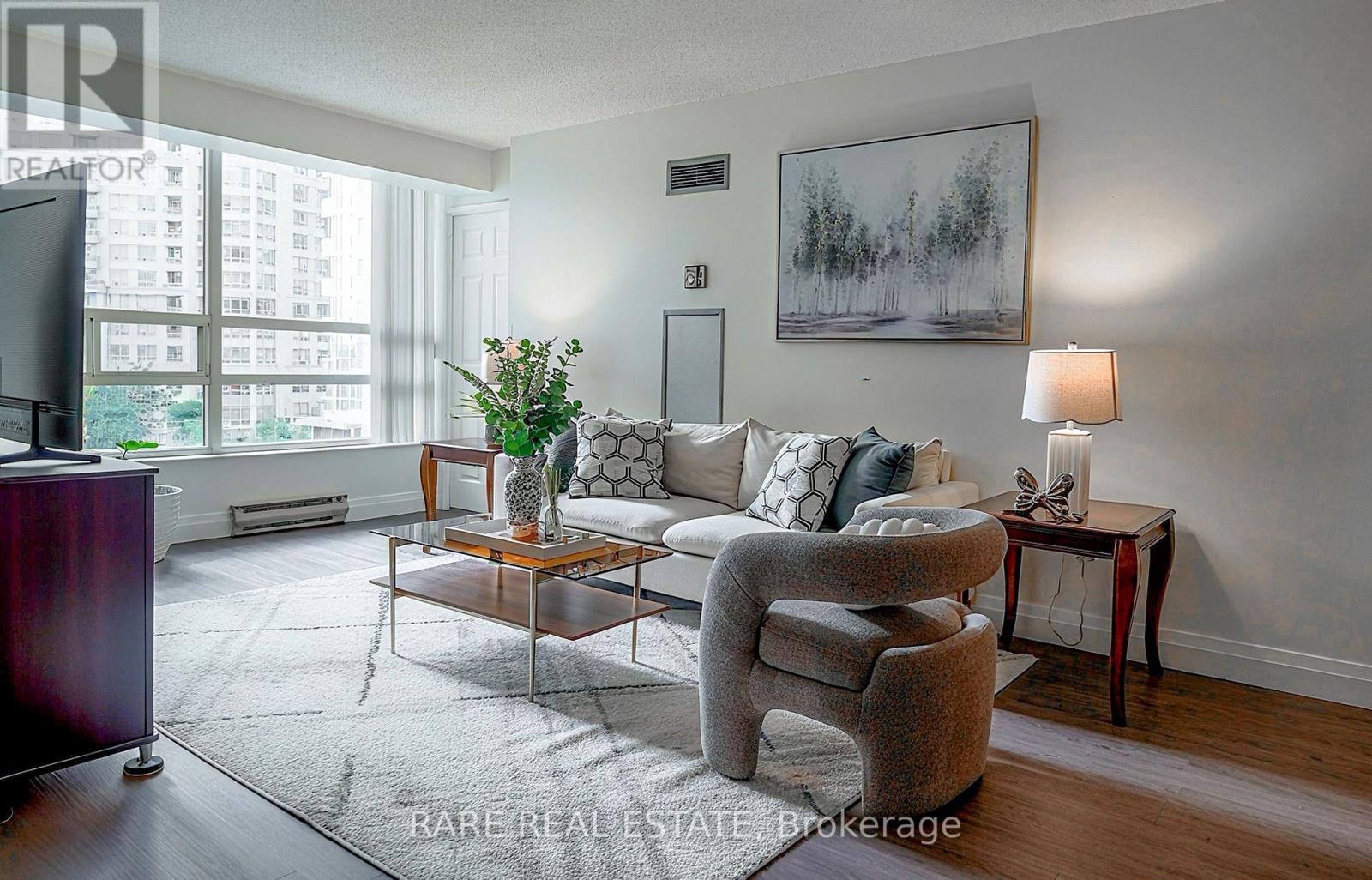 513 250 Webb Dr, Mississauga, ON L5B 3Z4