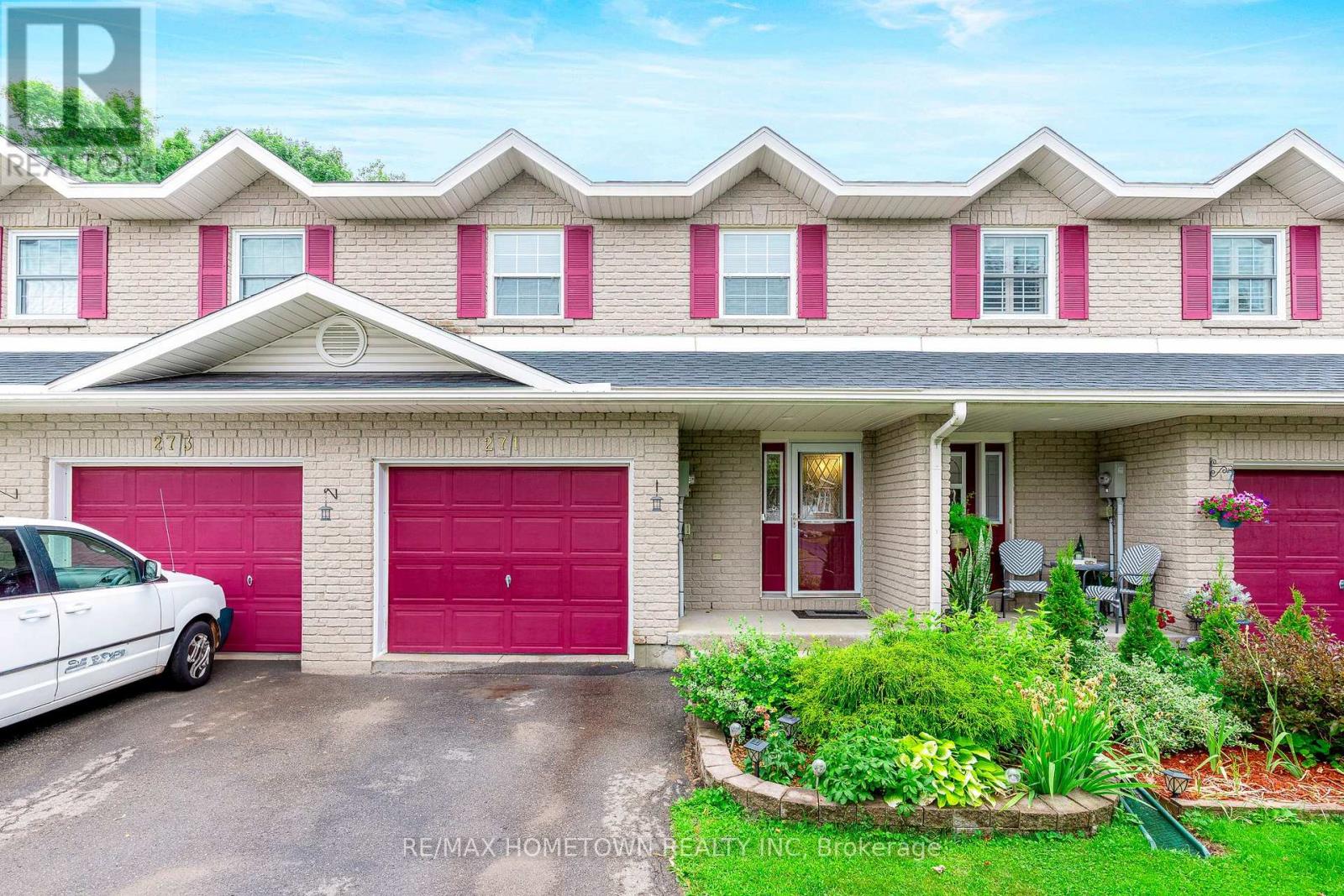 271 Beley St, Brockville, ON K6V 7M8