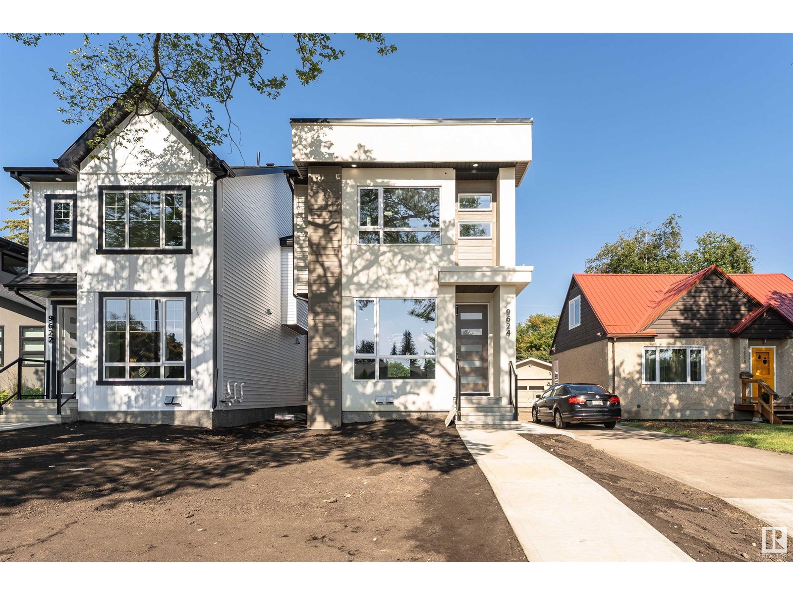 86 St Nw Unit 9624, Edmonton, AB T6C 3E9