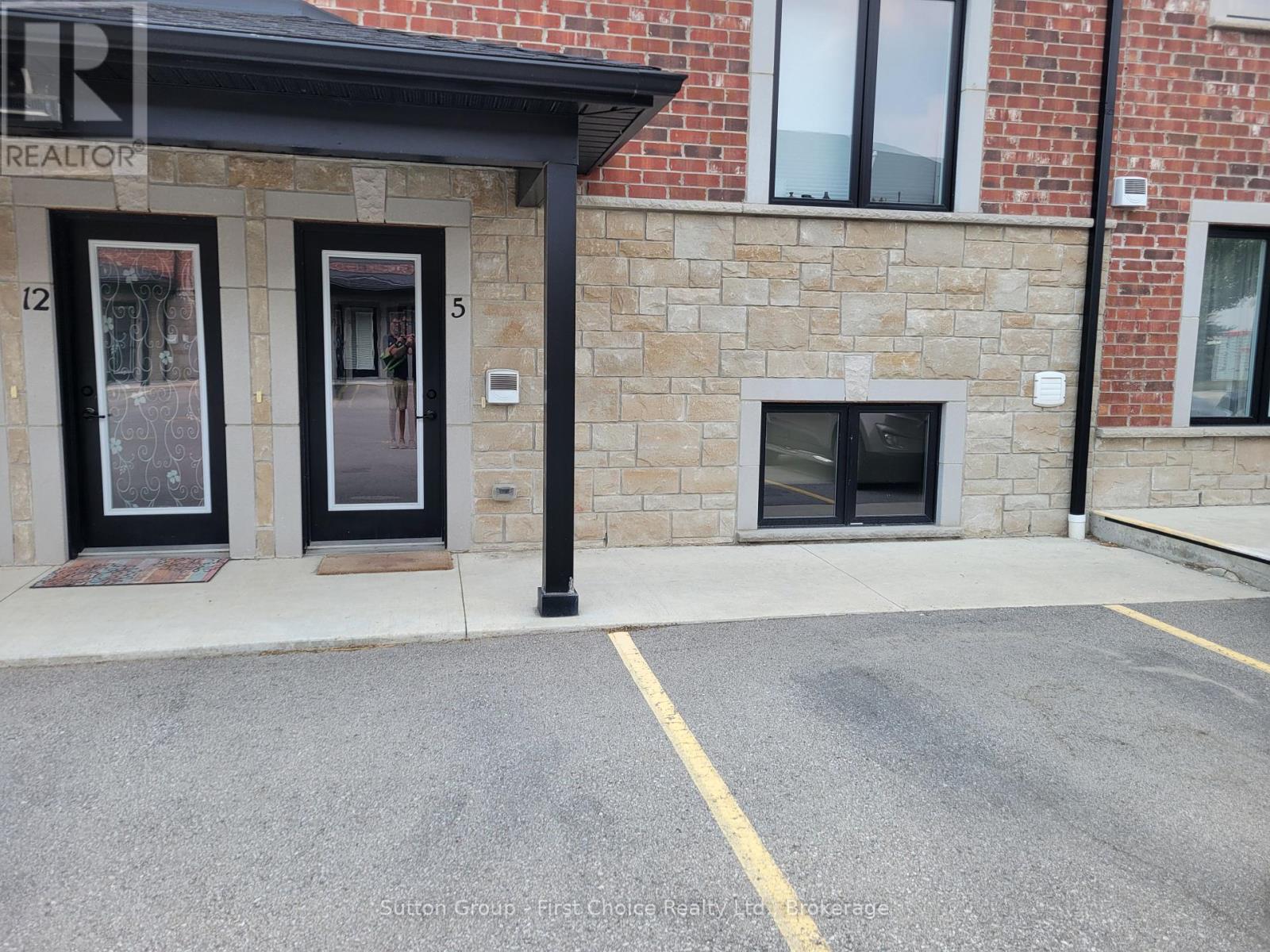 5 3205 Vivian Line 37, Stratford, ON N5A 0H8