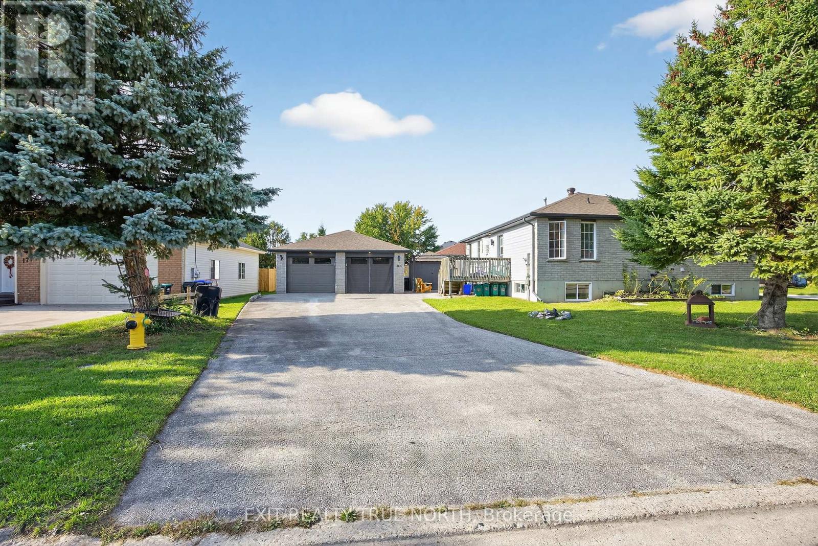 165 Ritchie Cres, Springwater, ON L0L 1P0
