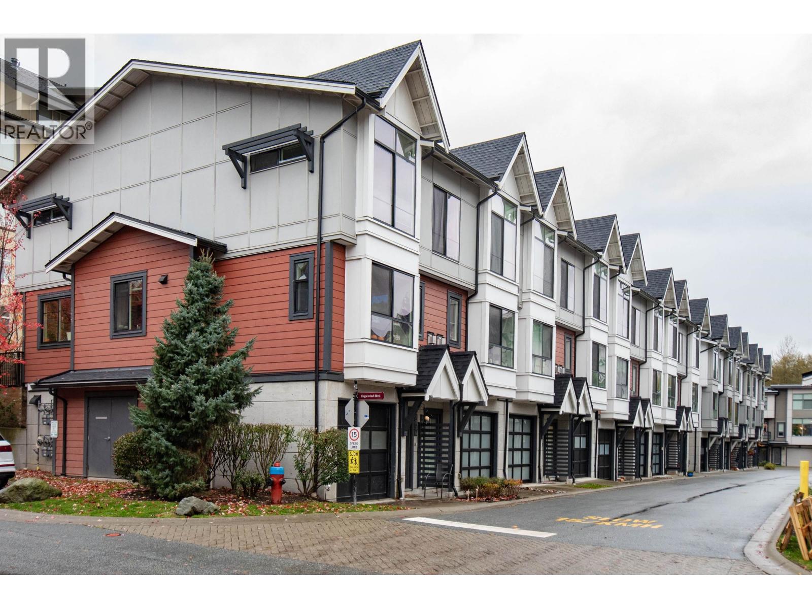 1224 Granite Dr, Squamish, BC V8B 0V9