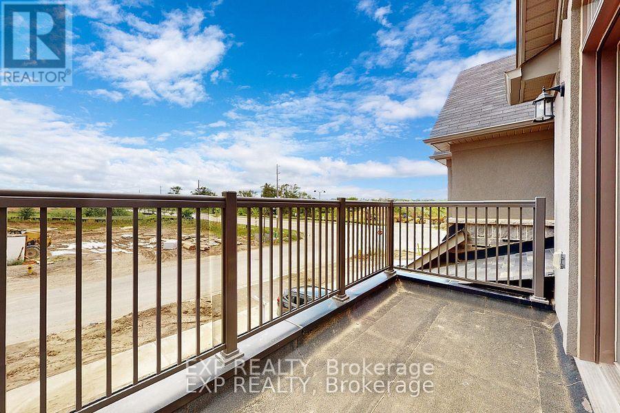 482 Blackburn Dr, Brantford, ON N3T 0T1