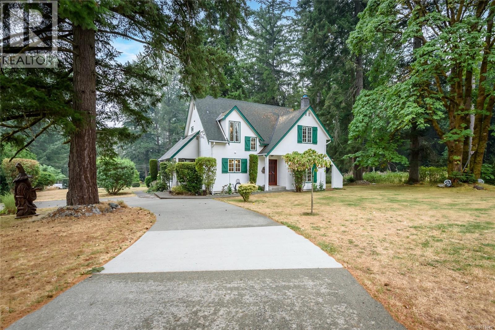2245 Schulz Rd, Black Creek, BC V9J 1K5