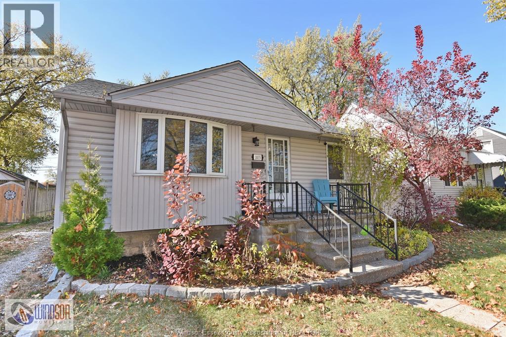 1833 George Ave, Windsor, ON N8W 4L9