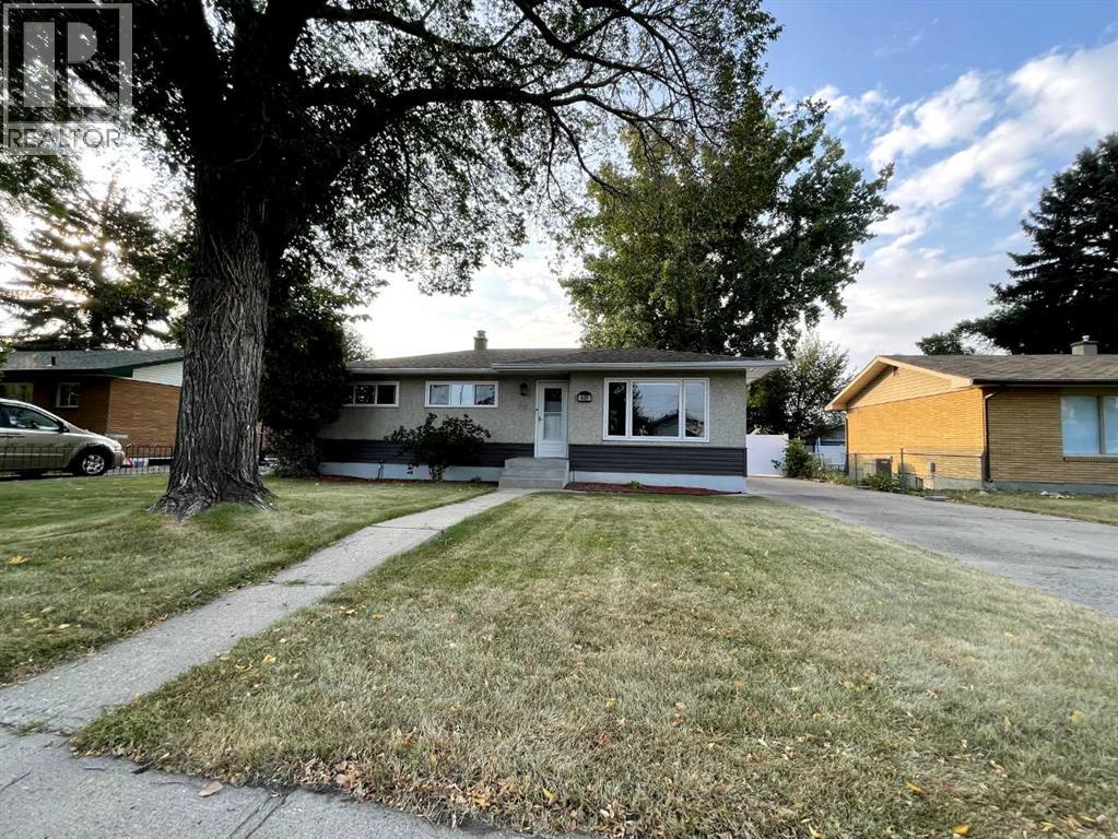 7 Street Ne Unit 449, Medicine Hat, AB T1A 5P8