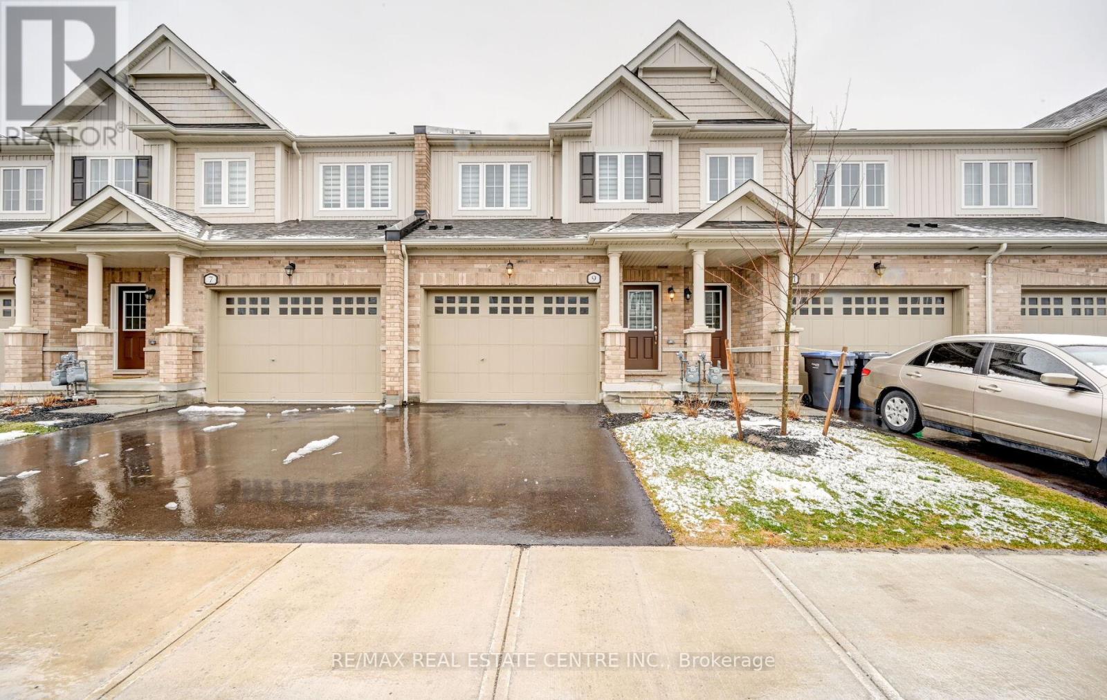 9 Brixham Ln, Brampton, ON L7A 5K2