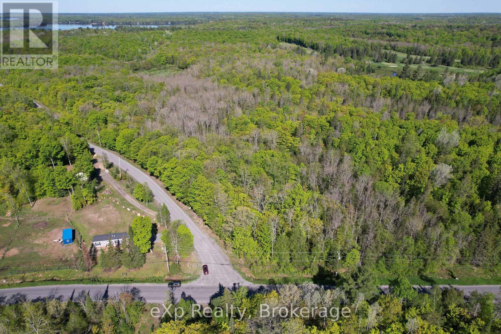 457 Centre Rd, McKellar, ON P2A 0B4